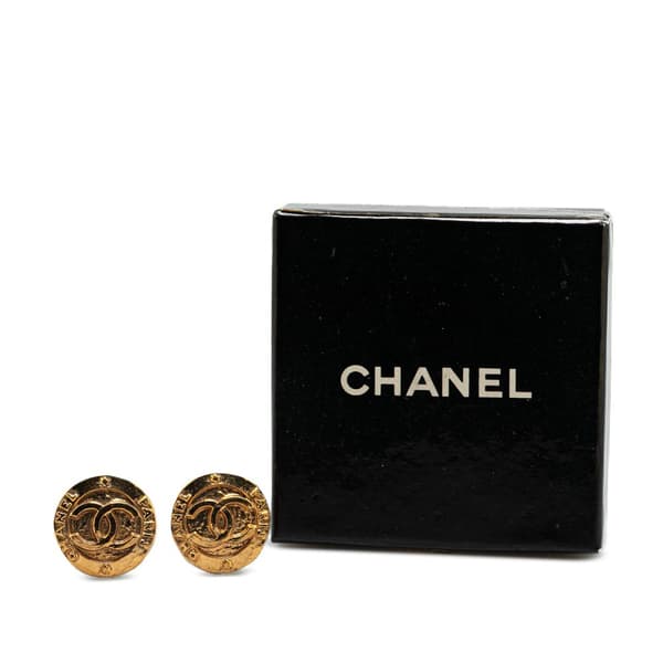 Pre-owned Chanel Gold Plated CC Round Clip on Earrings Gold
