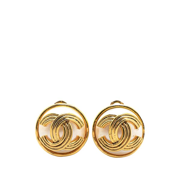 Pre-owned Chanel Gold Plated Faux Pearl CC Clip On Earrings Gold