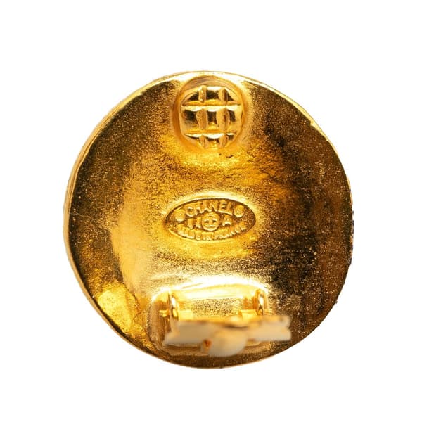 Pre-owned Chanel CC Gold Plated Button Clip On Earrings Gold