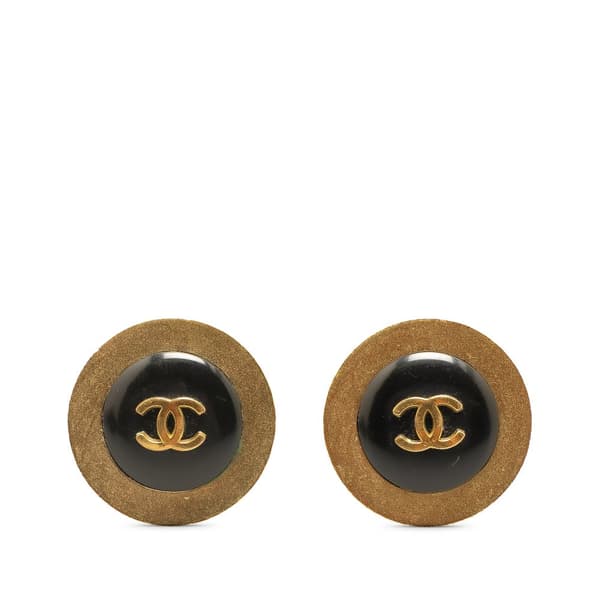 Pre-owned Chanel Gold Plated CC Button Clip On Earrings Gold