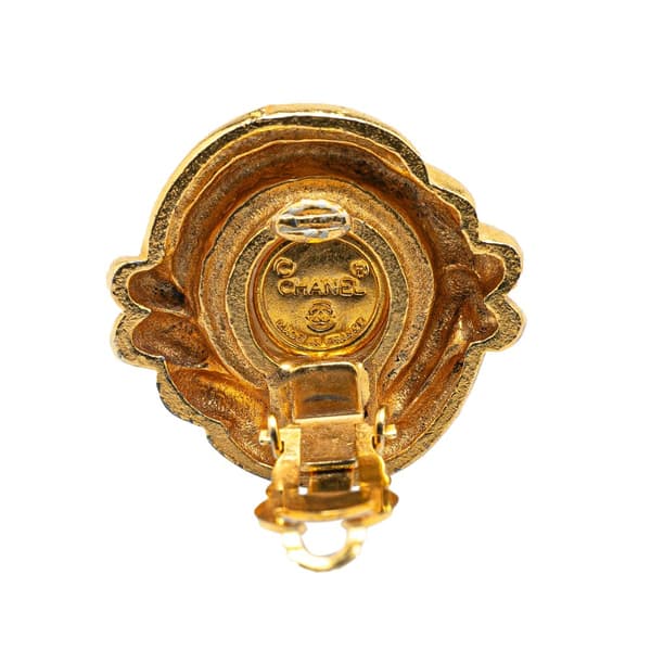 Pre-owned Chanel Gold Plated Faux Pearl Round Clip on Earrings Gold