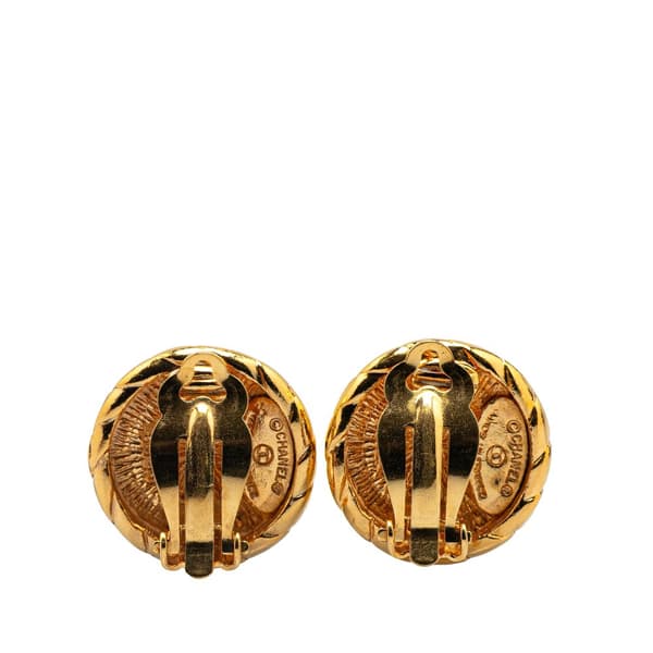 Pre-owned Chanel Gold Plated CC Round Clip On Earrings Gold