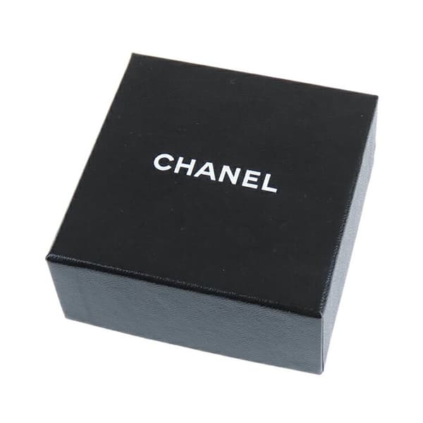 Pre-owned Chanel Gold Plated Faux Pearl CC Round Clip On Earrings Gold