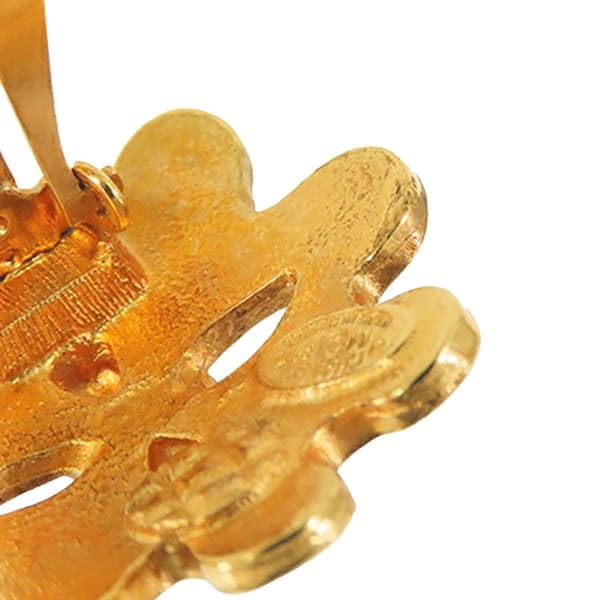 Pre-owned Chanel Gold Plated CC Flower Clip On Earrings Gold