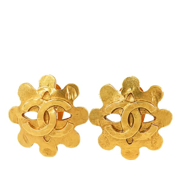 Pre-owned Chanel Gold Plated CC Flower Clip On Earrings Gold