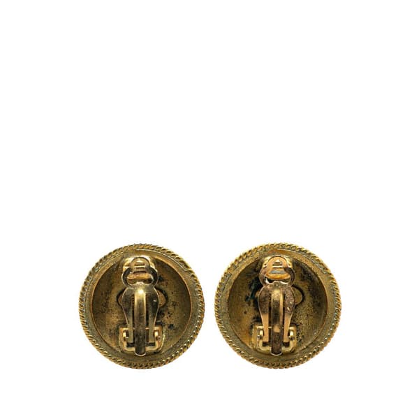 Pre-owned Chanel Gold Plated CC Round Clip On Earrings Gold