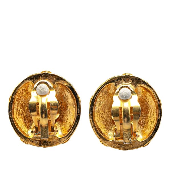 Pre-owned Chanel Gold Plated CC Flower Clip On Earrings Gold