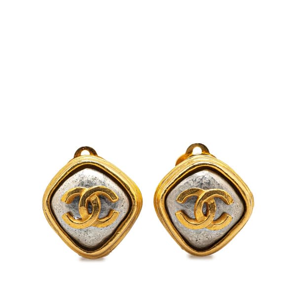 Pre-owned Chanel Gold Plated CC Rhombus Clip on Earrings Gold