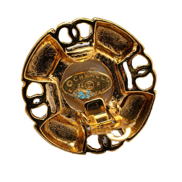 Pre-owned Chanel Gold Plated CC Faux Pearl Clip on Earrings Gold