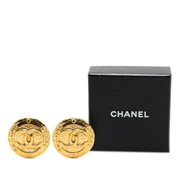 Pre-owned Chanel Gold Plated CC Round Clip on Earrings Gold