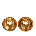 Miniatyrbillede 2 af 4: Pre-owned Chanel Gold Plated CC Dome Clip On Earrings Gold