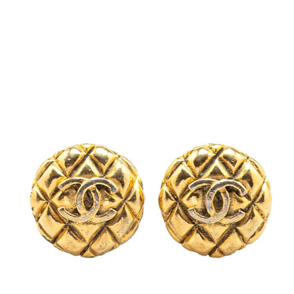 Pre-owned Chanel Gold Plated CC Quilted Clip On Earrings Gold