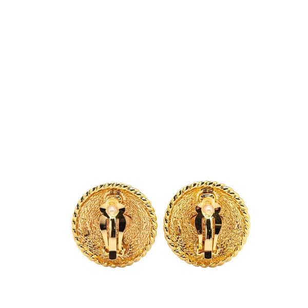 Pre-owned Chanel Gold Plated CC Round Clip On Earrings Gold
