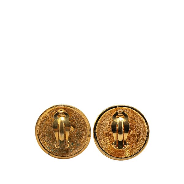Pre-owned Chanel Gold Plated CC Quilted Clip on Earrings Gold