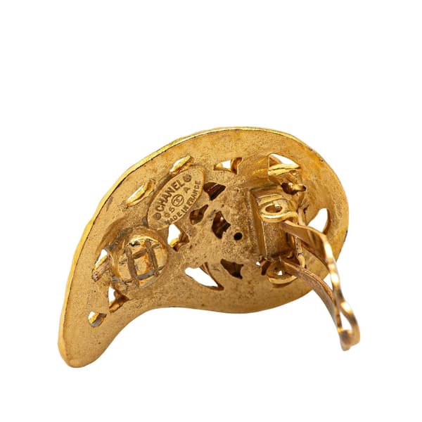 Pre-owned Chanel Gold Plated CC Paisley Clip On Earrings Gold