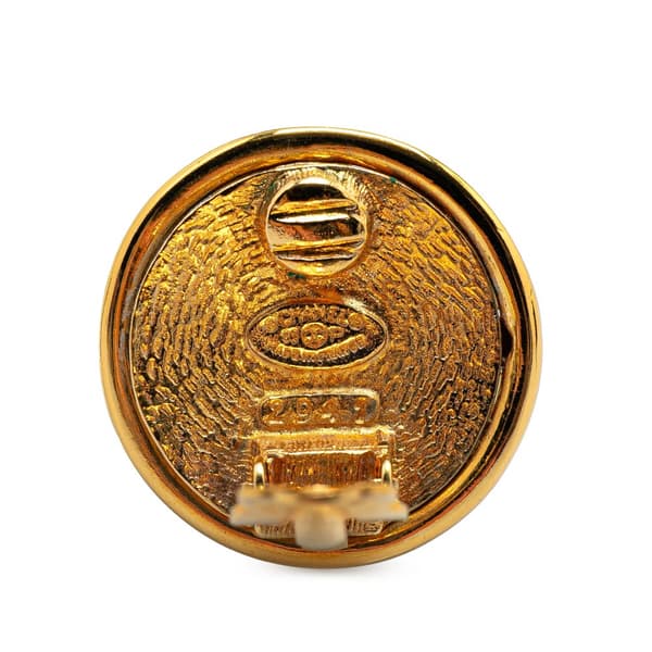 Pre-owned Chanel Gold Plated Faux Pearl CC Round Clip On Earrings Gold