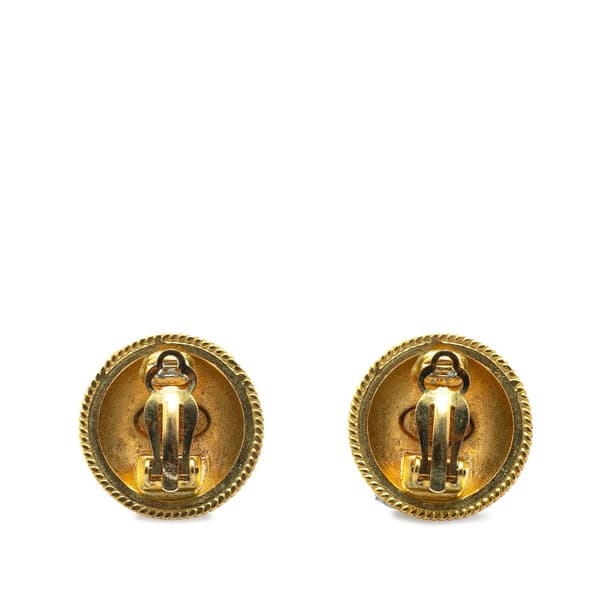 Pre-owned Chanel Gold Plated CC Round Clip on Earrings Gold