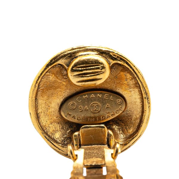 Pre-owned Chanel Gold Plated CC Round Clip On Earrings Gold