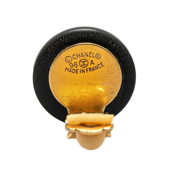 Pre-owned Chanel Resin CC Button Clip On Earrings Black