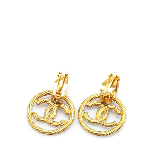 Pre-owned Chanel Gold Plated CC Drop Clip On Earrings Gold