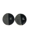 Miniatyrbild 1 av 4: Pre-owned Chanel Silver and Resin CC Button Push Back Earrings Silver