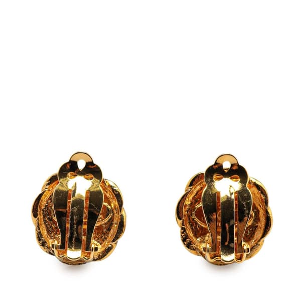 Pre-owned Chanel Gold Plated CC Round Clip On Earrings Gold