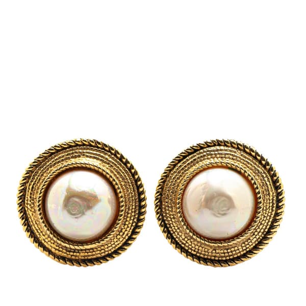 Pre-owned Chanel Gold Plated Faux Pearl Clip on Earrings Gold