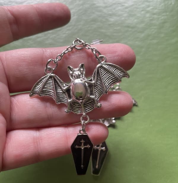 Earrings - Bat - Coffin - Red