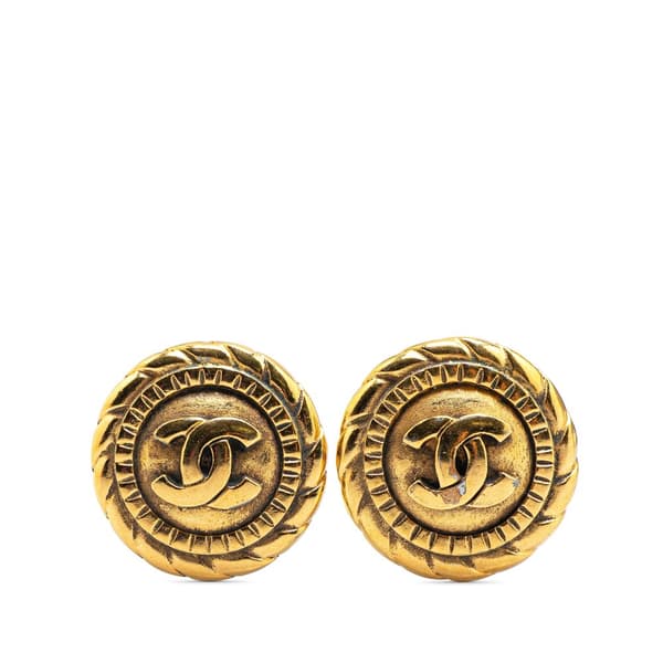 Pre-owned Chanel Gold Plated CC Round Clip On Earrings Gold
