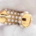 Pikkukuva 5 / 5: Pre-owned Louis Vuitton Gold Plated Brass and Pearls Essential V Hoop Earrings Gold
