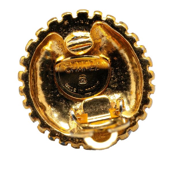 Pre-owned Chanel Gold Plated CC Round Clip On Earrings Gold