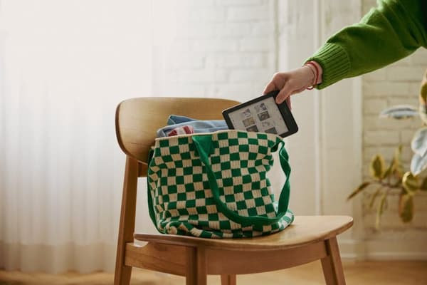 Rakuten Kobo Clara Color e-kirjanlukija Kosketusnäyttö 16 Gt Wi-Fi Musta
