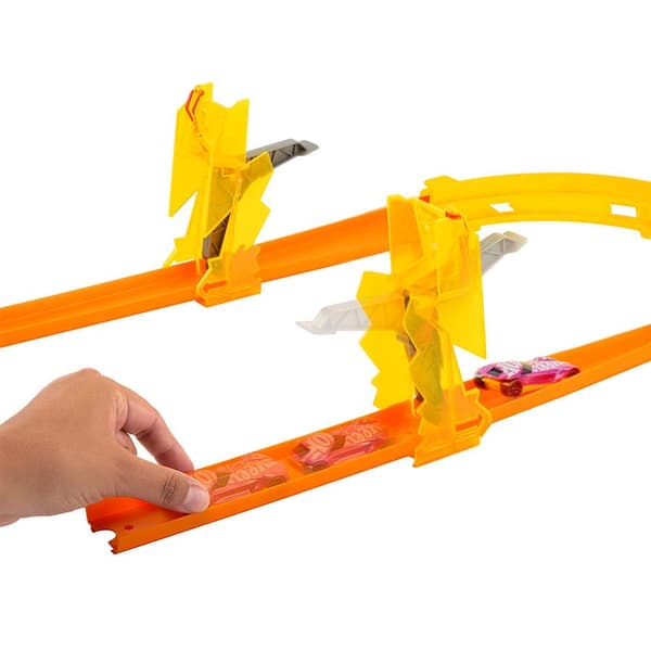 Hot Wheels Kevyt Nopeusauto Track Builder Pack Kultainen