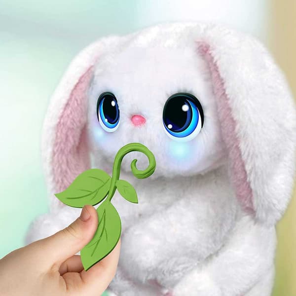 Famosa My Fuzzy Friends Poppy Snuggling Bunny Valkoinen