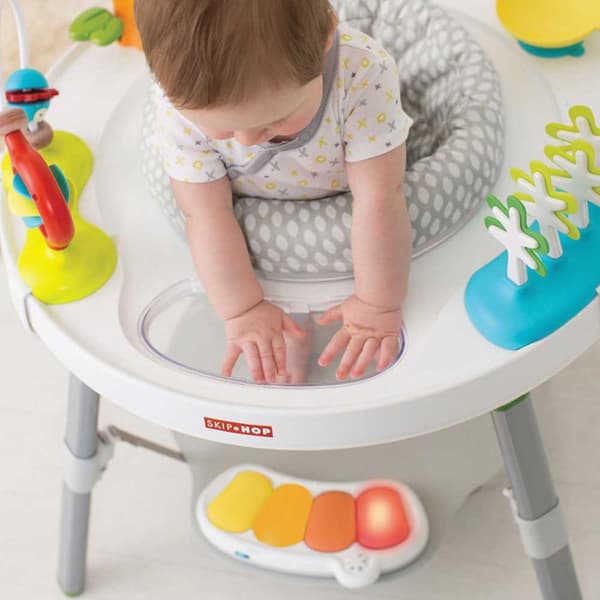 Skip Hop 3 Stages Activity Center Hvid