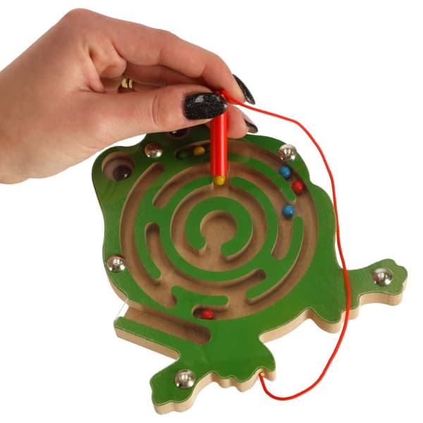 Magneettinen sammakkopallolabyrintti