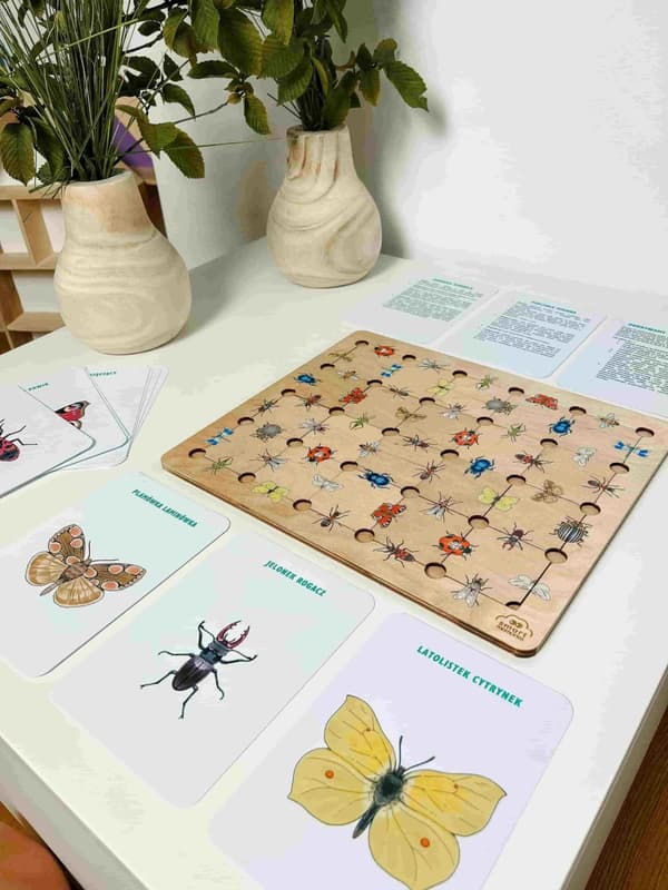 Træpuslespil Insekter - Montessori-logikspil med pædagogiske kort