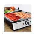 Miniatyrbild 5 av 5: Cecotec 2000-W electric grill with RockStar coating, and removable and reversible plates.