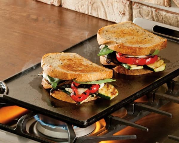 Grillplatta - LODGE - 2 i 1 - Grill och plancha - 42x24cm - Naturlig gjutjärn