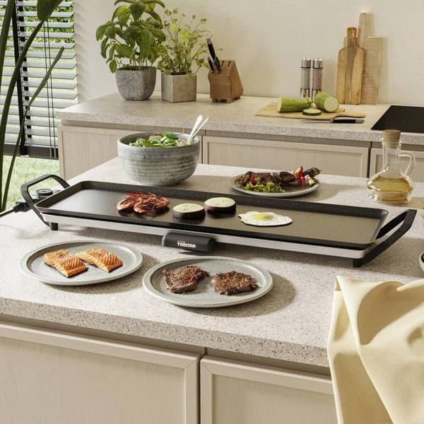 Tristar Slim L BP-2668 elektrisk grillplatta svart