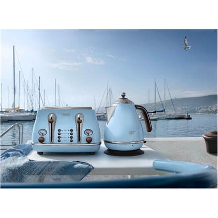 Delonghi | Kettle | KBOV 2001.AZ | Standard | 2000 W | 1.7 L | Stainless steel | 360° rotational base | Azure