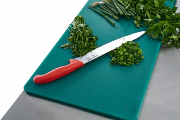 CUTITUL BUCATARULUI PROFESIONAL 20 CM