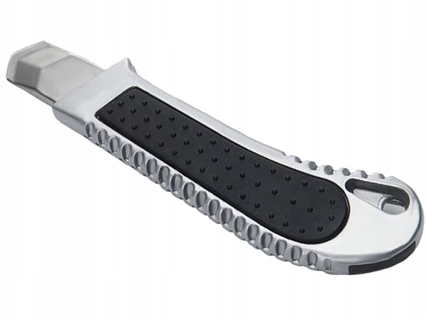 TAPETSKNIV METAL SNAP-OFF BLAD