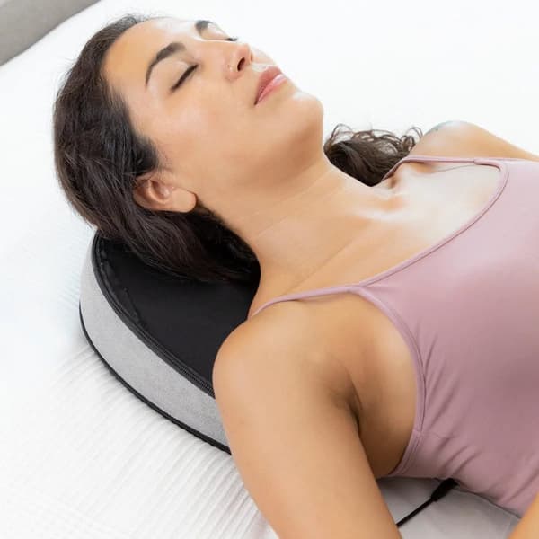 2-in-1 Shiatsu Hieronta Lämmittimellä - Hiero jalat & keho