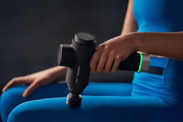 Hyperice Hypervolt 2 Pro håndmassageapparat med app sort