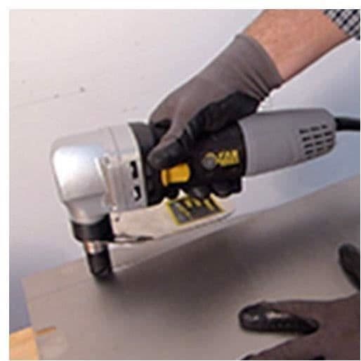 FARTOOLS 600 W nibbler i kuffert - Maksimal skærehastighed 2000 o/min - Maksimal tykkelse 2,5 mm