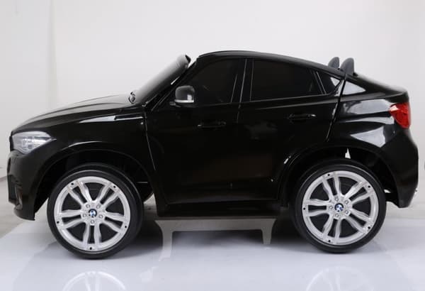 BMW X6 M 12v XXL Svart med Gummihjul + 2.4G + 10AH