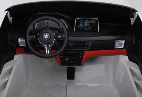 BMW X6 M 12v XXL Vit med Gummihjul + 2.4G + 10AH