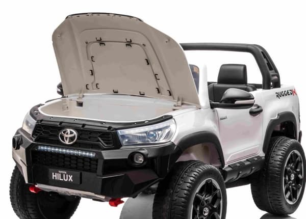 Toyota Hilux 24v elbil m/2x24V 240W motor + lädersäte + gummihjul, vit