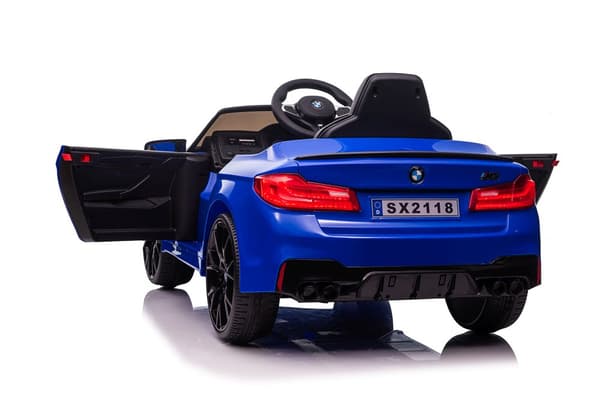 Vehicle On Battery BMW M5 DRIFT Blue
